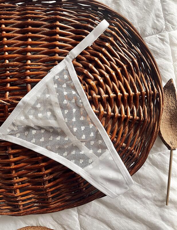 Луксозна дантелена прашка ”Valentines”