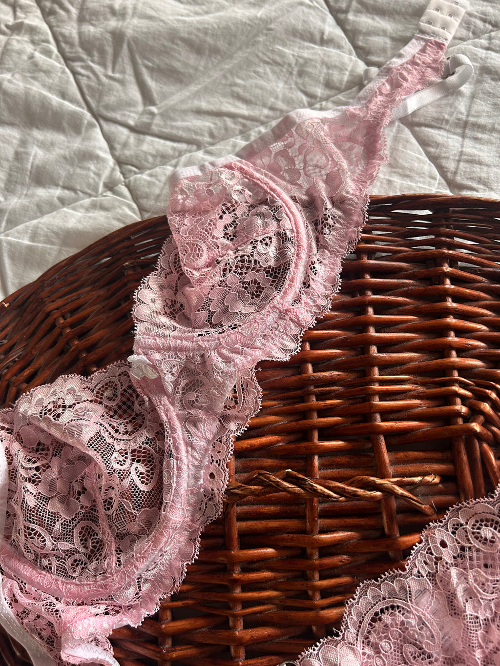 Луксозен сет от две части ”Liar” Lingerie