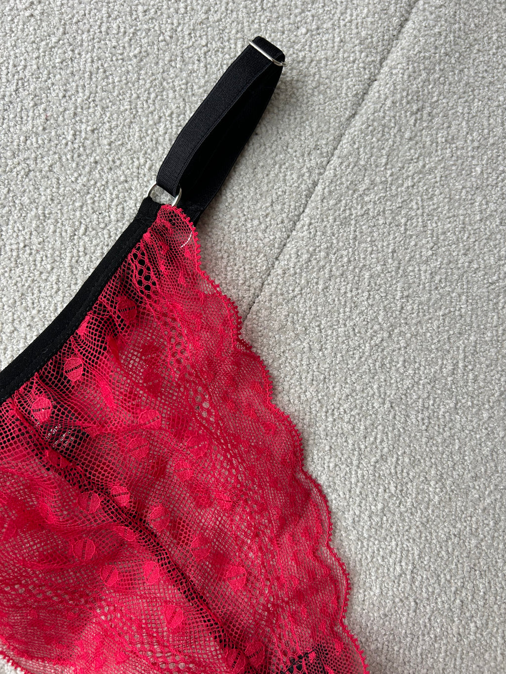 Lace lingerie set Дантелен сет от две части  "She is the Fantasy"