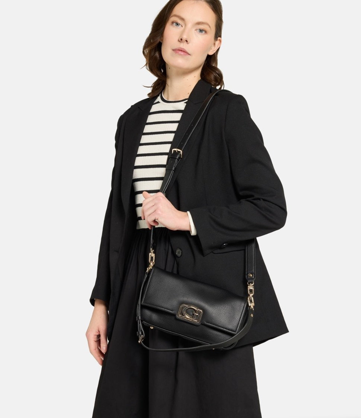 Guess премиум чанта