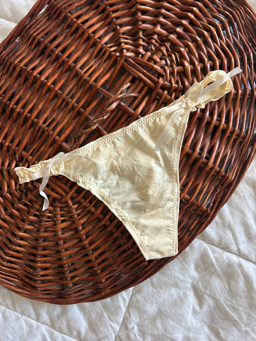 Sexy thongs Луксозна прашка ”Suney”
